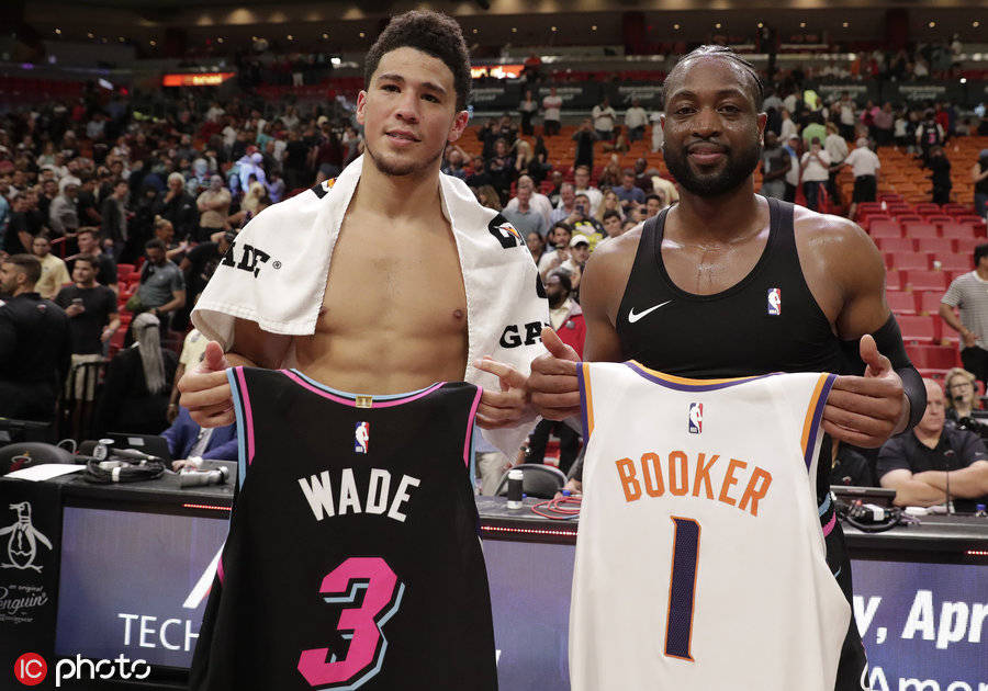 夹或延误 夹或延误