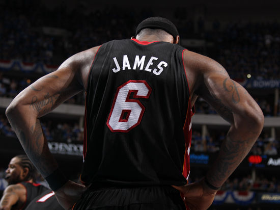 之间拿出更 之间拿出更